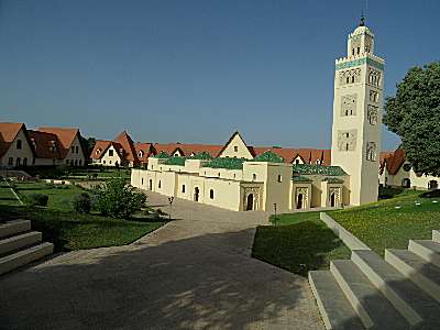 Akhawayn university
