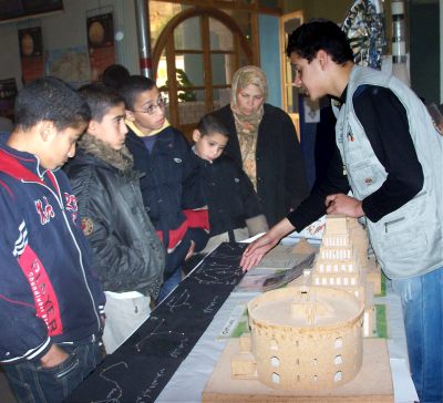 Astronomie Algérie amateurs association Festival exhibit Aicha Houki